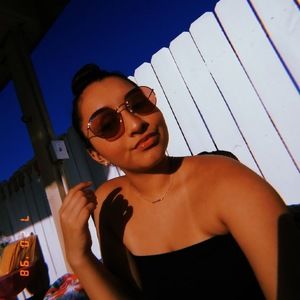 Meet your Posher, Alyssa